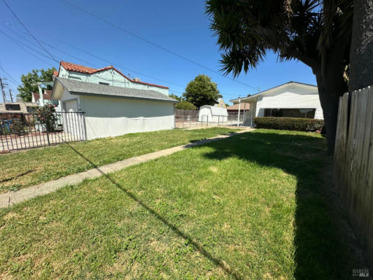 112 MAYO AVE, VALLEJO, CA 94590, photo 4 of 21